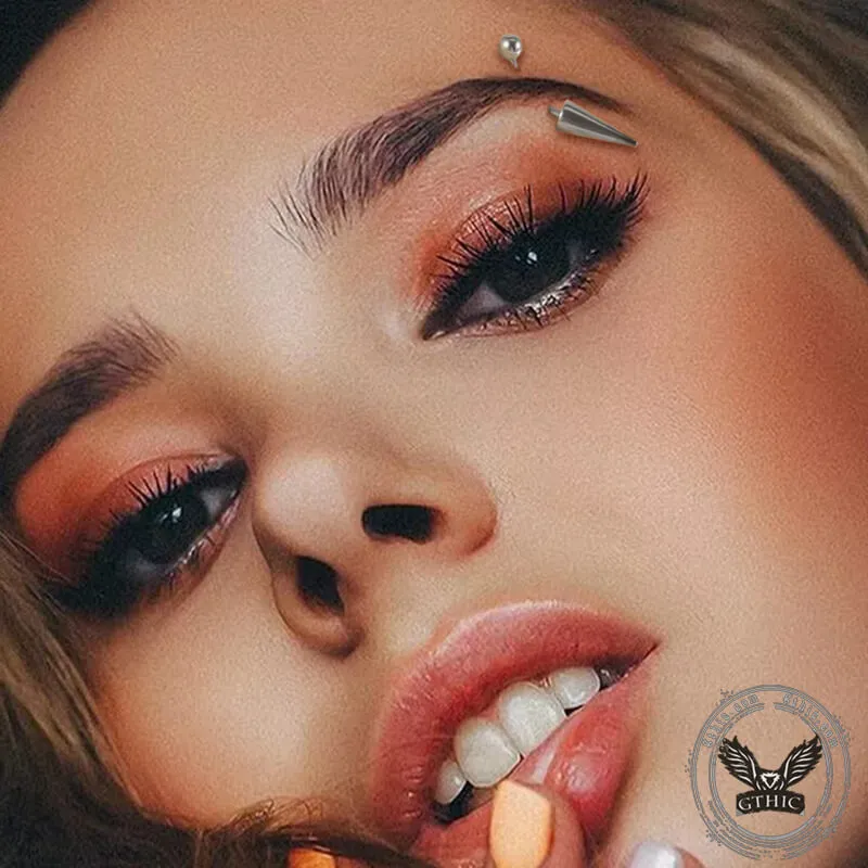 16G Curved Barbell Eyebrow Piercing