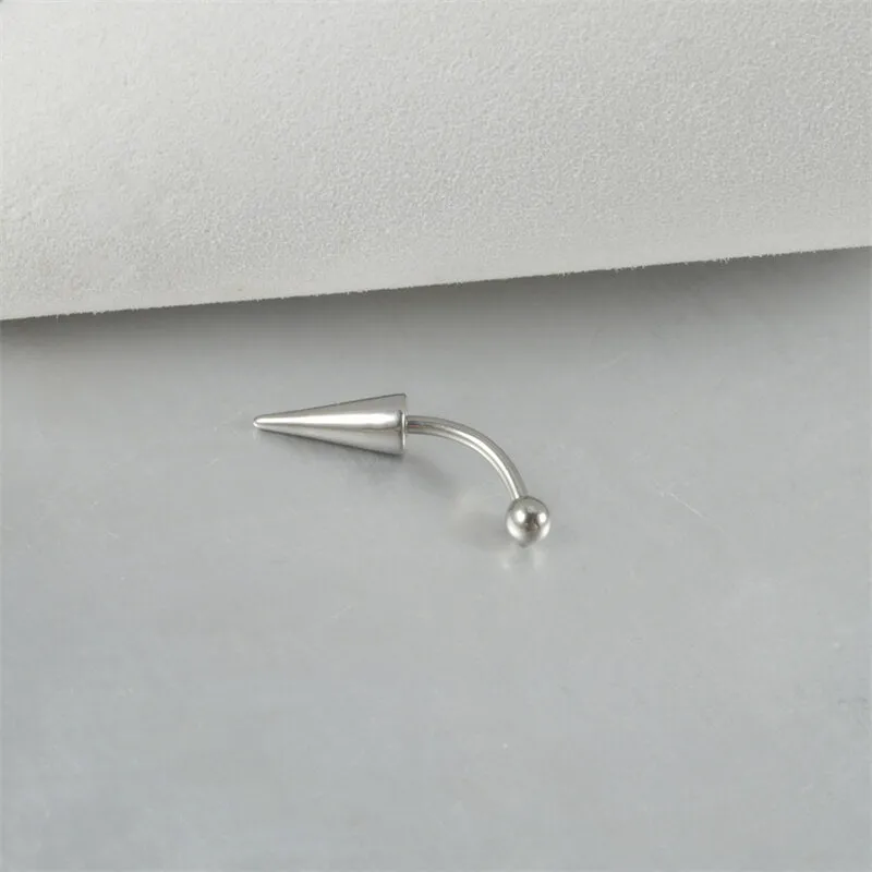 16G Curved Barbell Eyebrow Piercing
