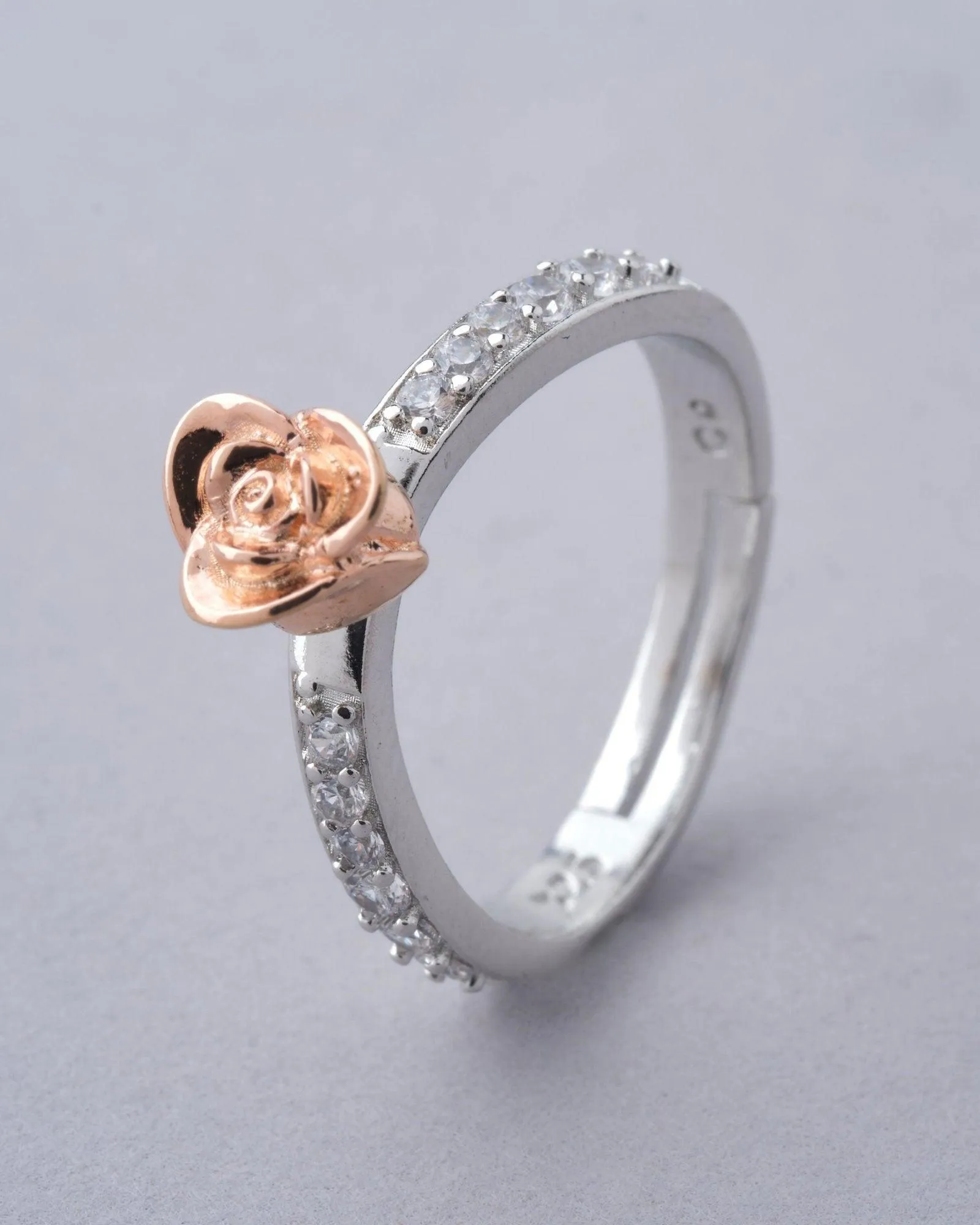 925 Sterling Silver Beautiful Rose Ring R01582
