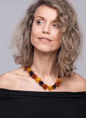 AMBER NECKLACE WITH FLORAL DESIGN - UNIQUE & STYLISH