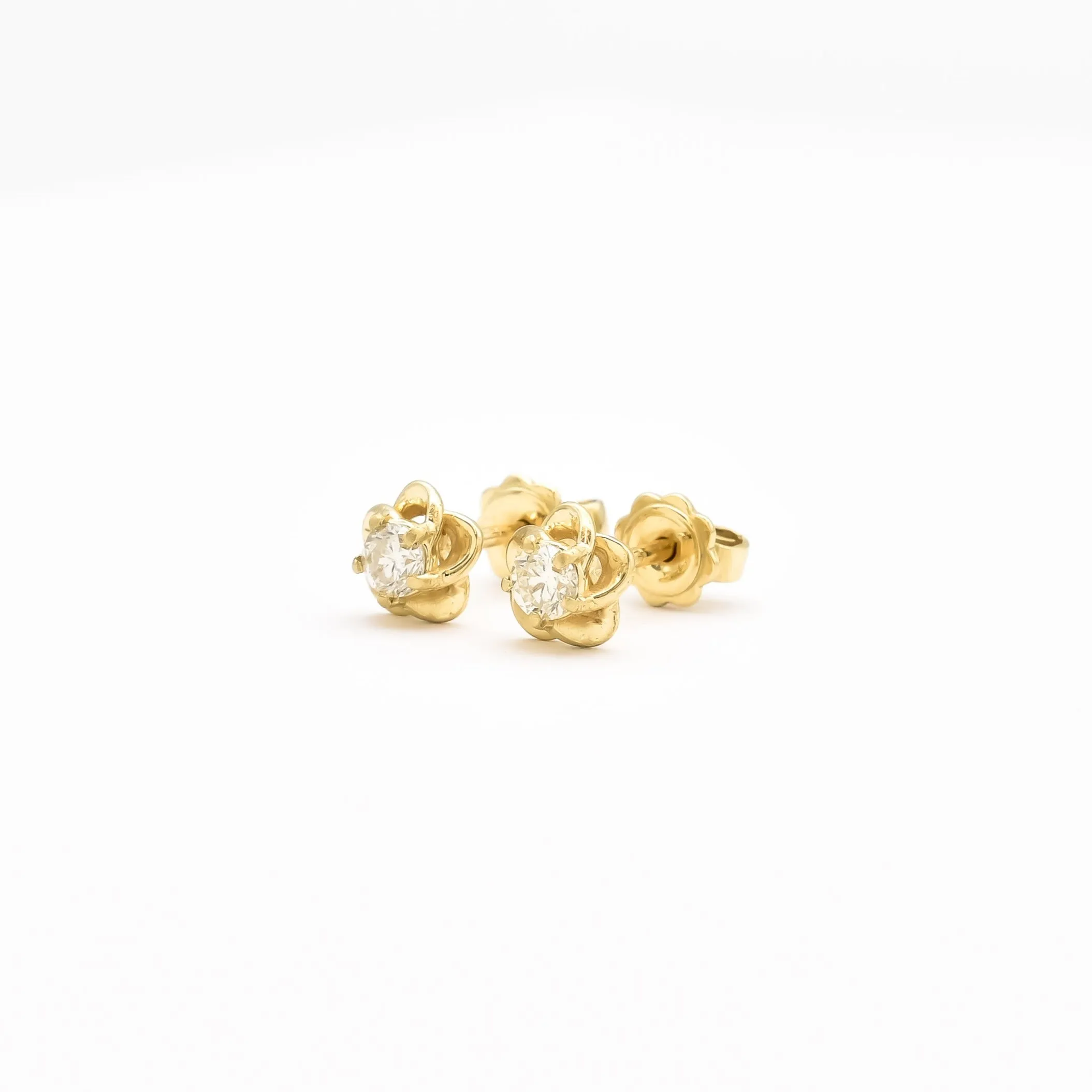 CERTIFIED Real Diamond Earrings – Solid 14k Gold Earrings – Dainty Diamond Flower Earrings
