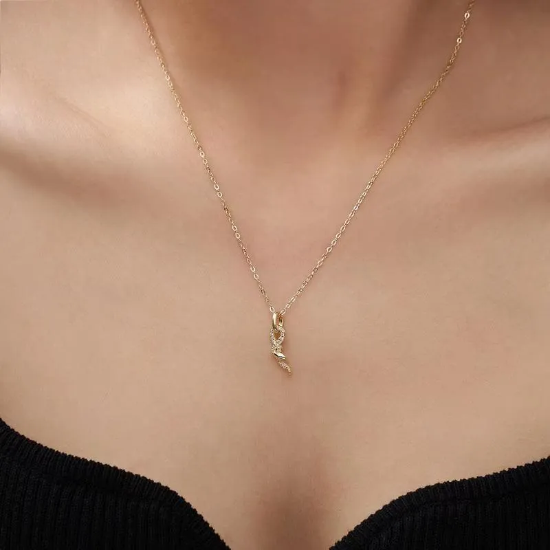 Creative 925 Silver Snake Pendant Chain Necklace with Brilliant