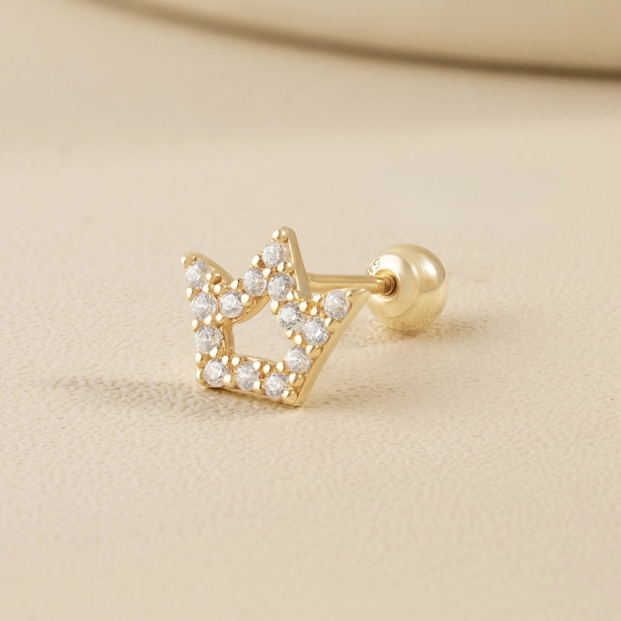 Crownie Piercing in Yellow Gold with Cubic Zirconia