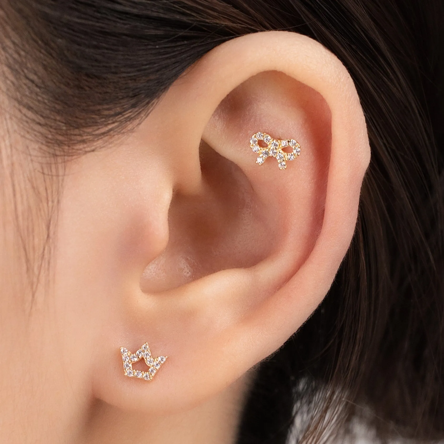 Crownie Piercing in Yellow Gold with Cubic Zirconia