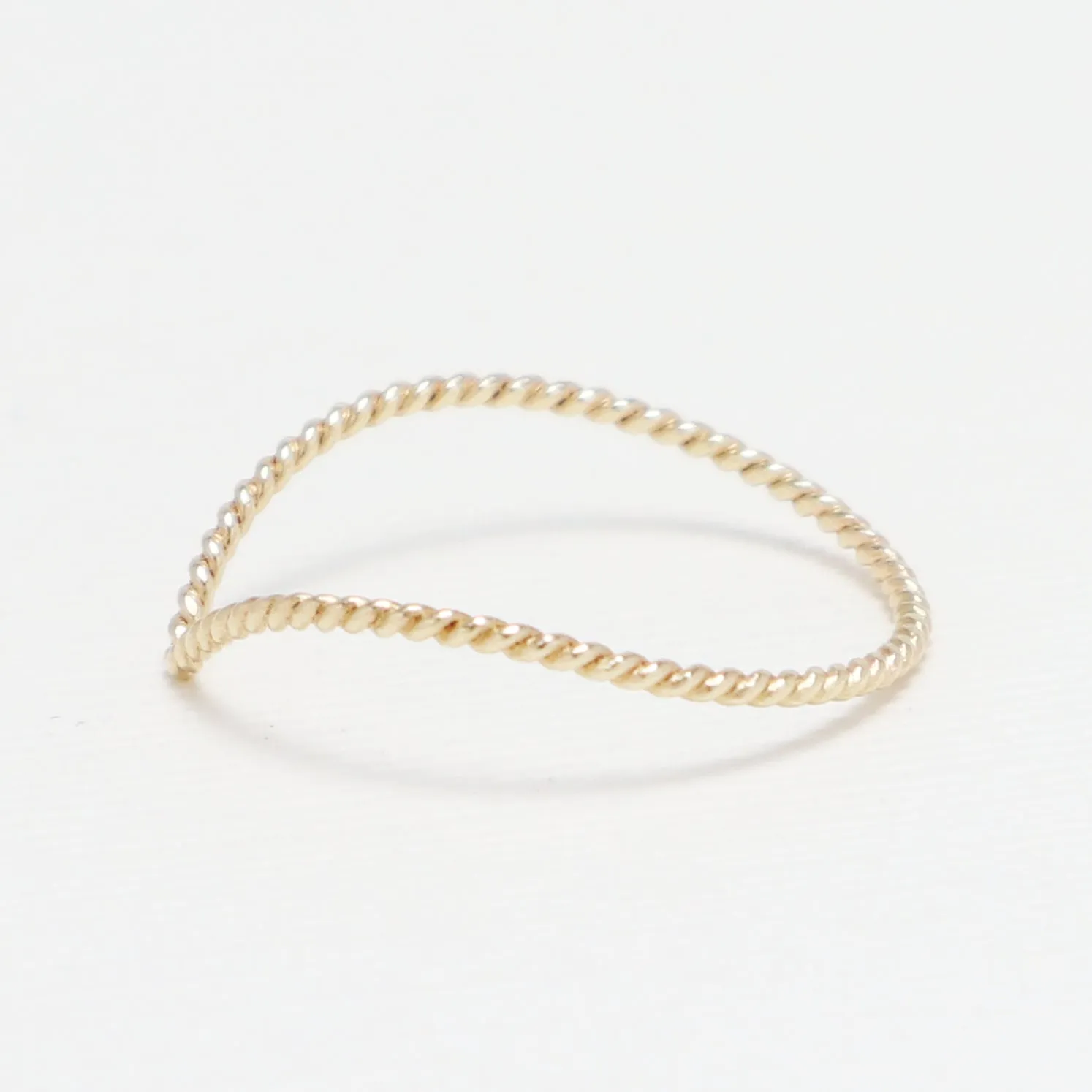 Esprit Large Twist Ring