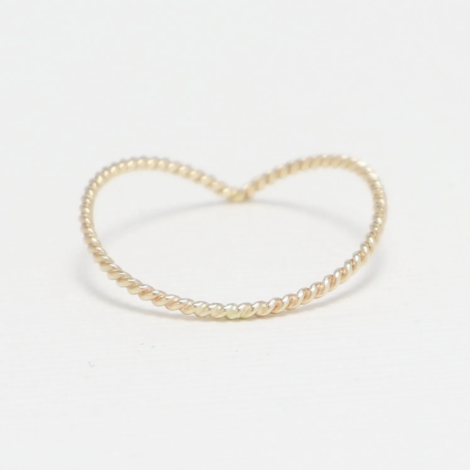 Esprit Large Twist Ring