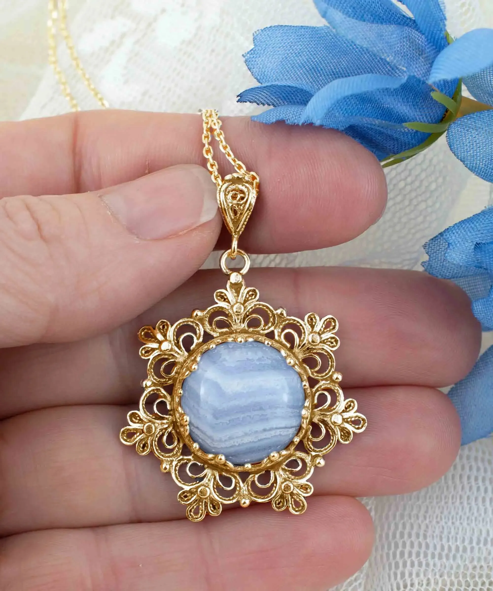 Filigree Gold Plated Silver Flower Blue Lace Agate Woman Pendant Necklace