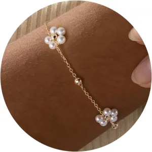 Gold Bracelets for Women-14K Gold Plated Pearl Bracelets for Women Daisy Pearl Flower Gold Beaded Station Pearl Bracelets