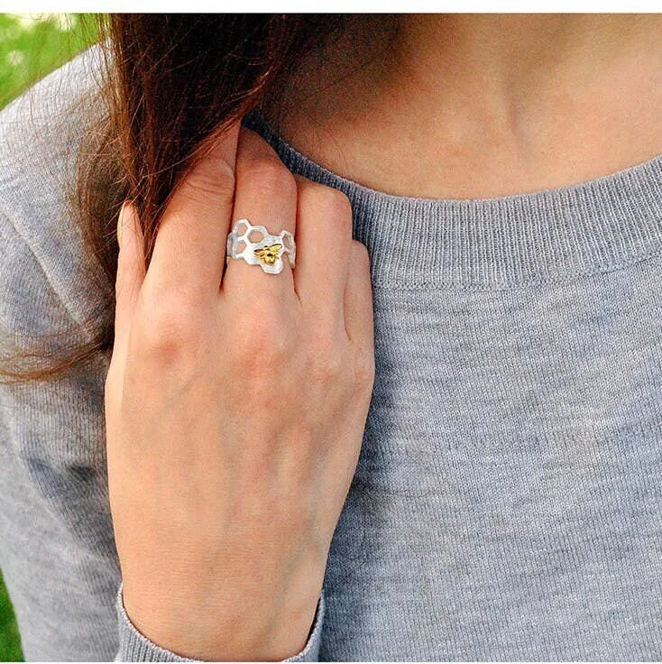 Guard Honey Bee Ring