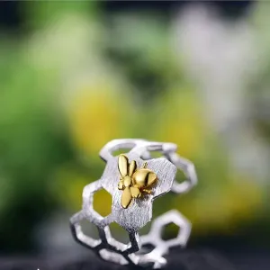 Guard Honey Bee Ring