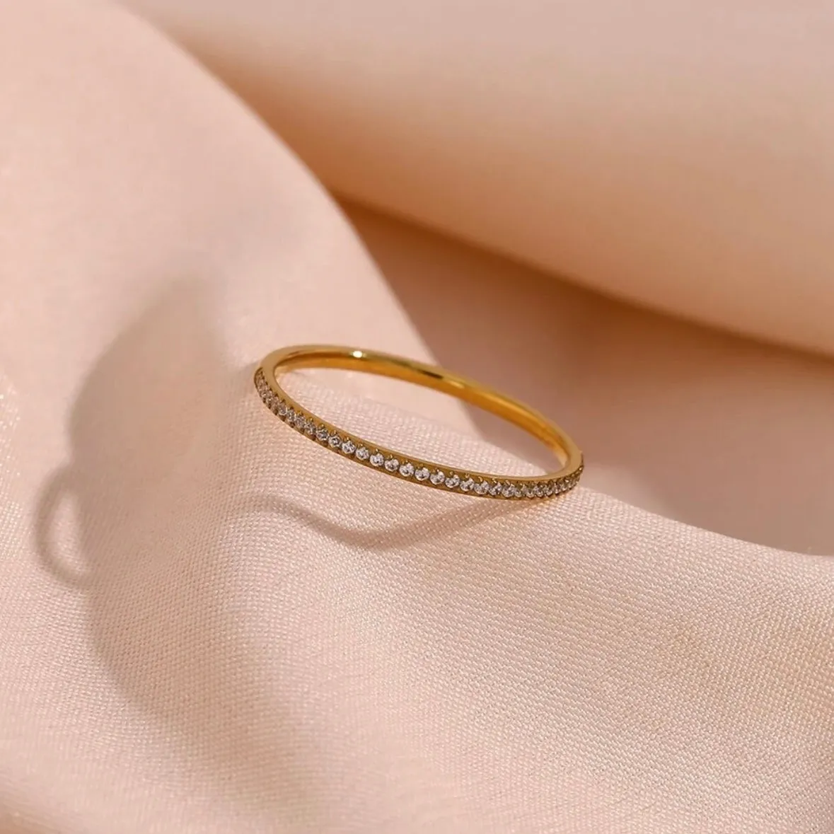 Lily Diamond Ring