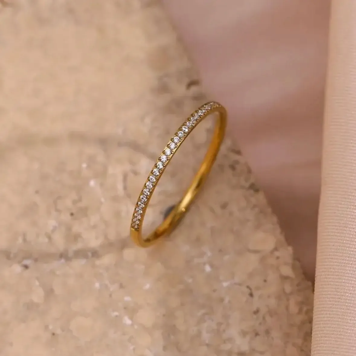 Lily Diamond Ring