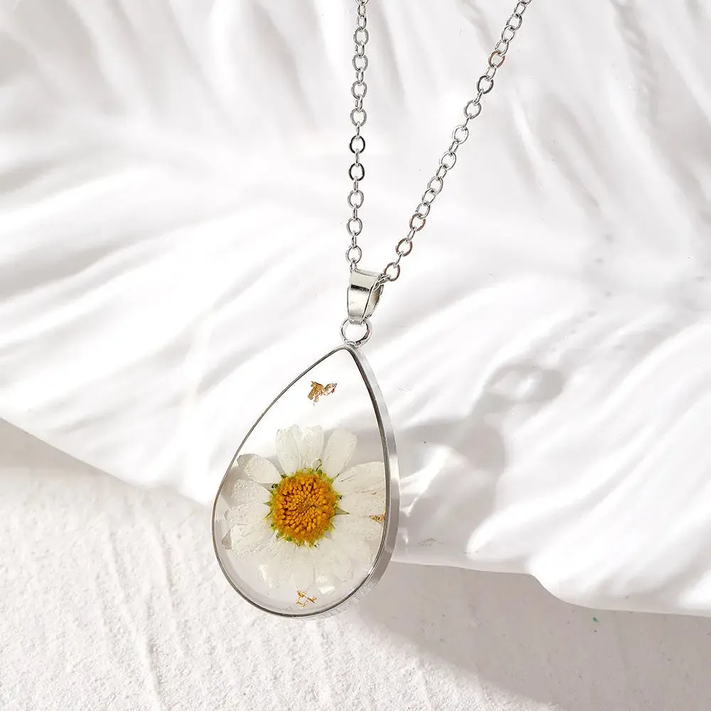 LOVCIA Water Drop-Shaped Dried Colorful Flowers Modern Fashion Necklace for Women