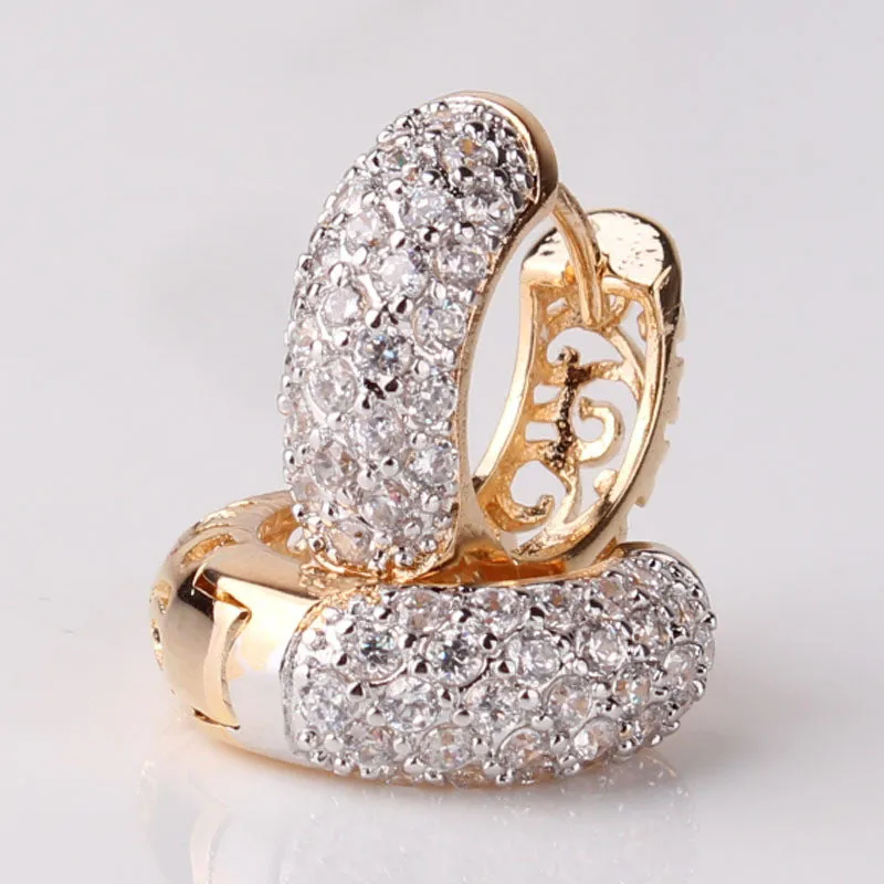 Lovely Charming Women Earings Fashion Round White Topaz Ladies Party Shinning Huggie Hoop Earing Hot Sale Brinco Earrings
