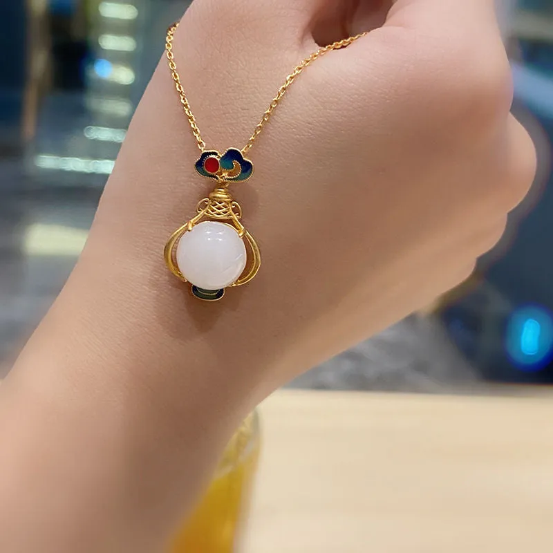 natural white Chalcedony gourd pendant necklaces