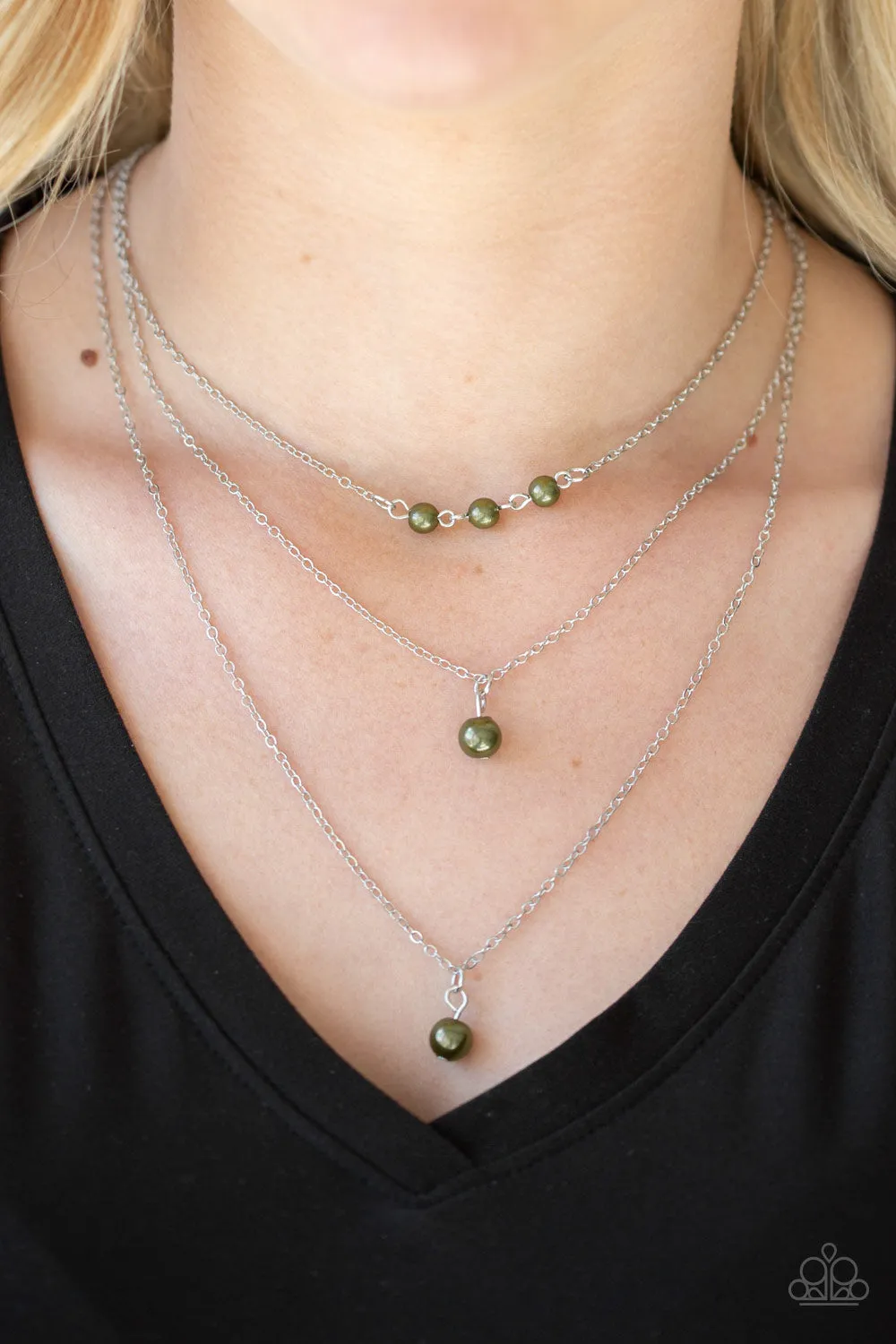 Paparazzi High Heels And Hustle Green Short Necklace