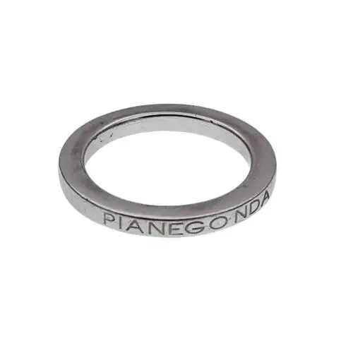 Pianegonda ring in 925 silver. Circa xx. Ancient and modern jewelry.