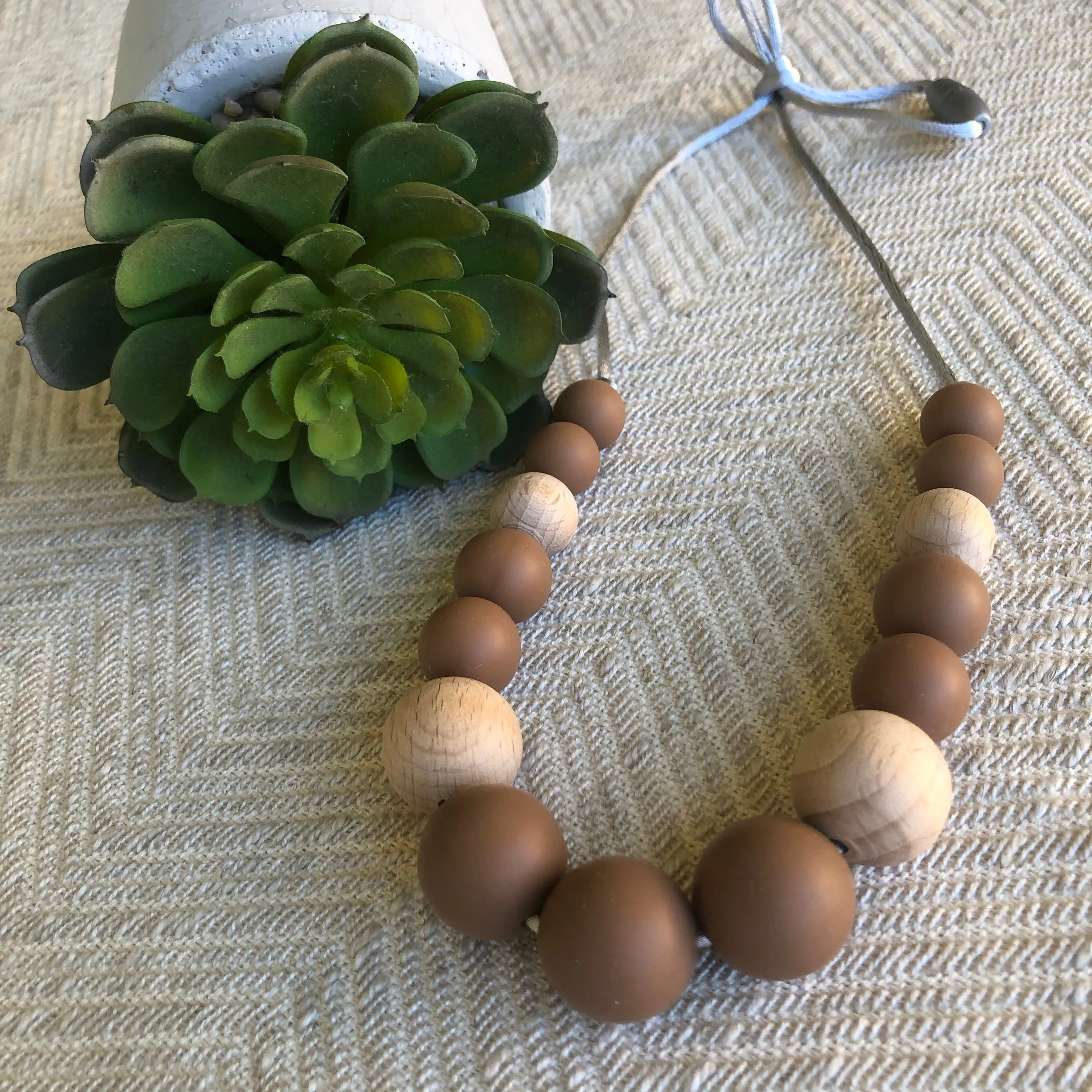 Scandi Nursing Necklace