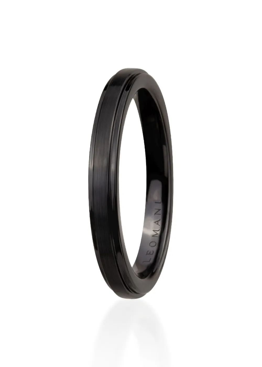 Ser Ring in Black Ceramic