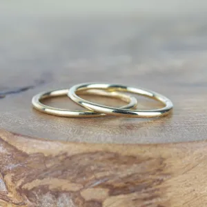Solid 9ct Gold Plain 1.5mm Bands