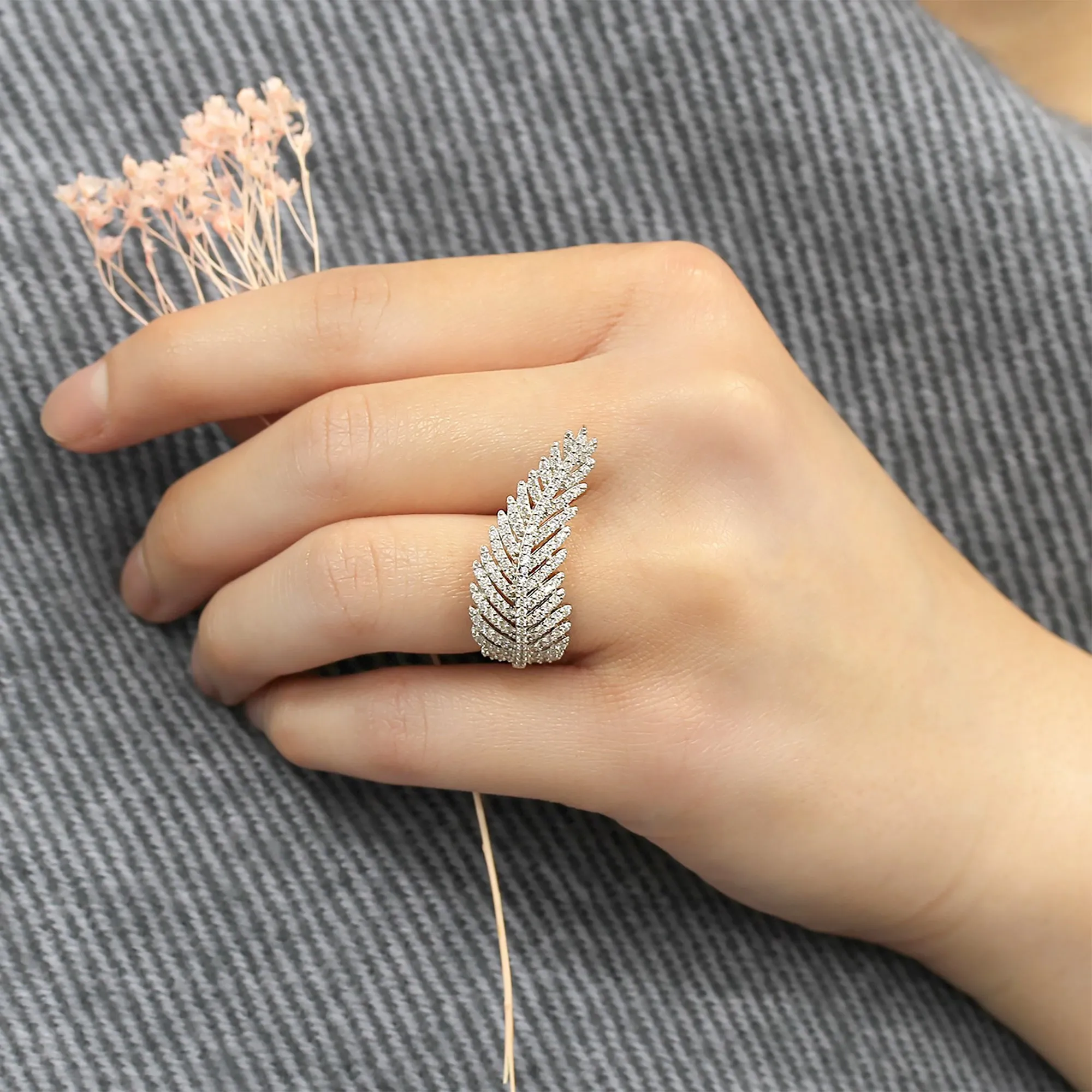 Sterling Silver Beautiful Simulated Diamond Pave Leaf Ring