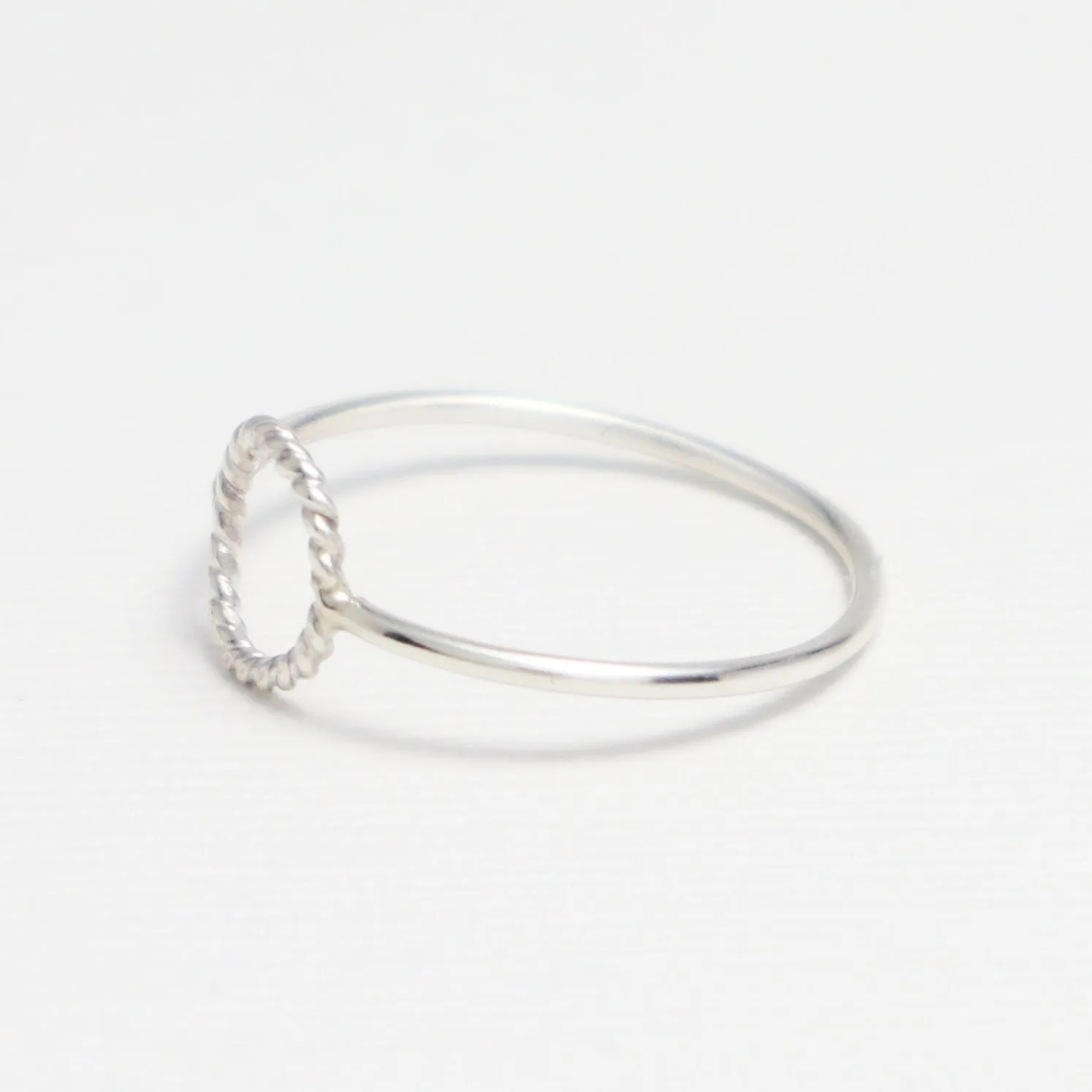 Unity Circle Twist Ring