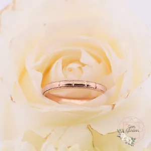 Vintage 14K Yellow Gold Minimalist Design Unisex Wedding Stackable Band